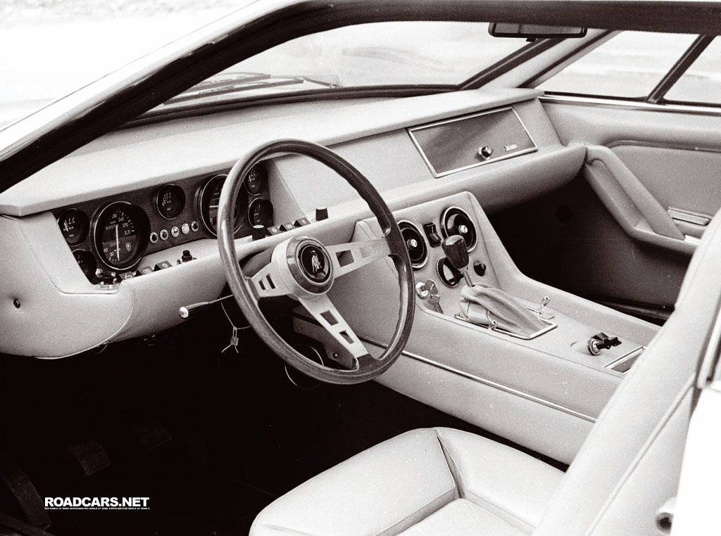 Lamborghini Jarama Interior